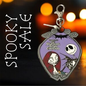 Disneyland NBC Jack & Sally Lanyard Trading Medal 2004